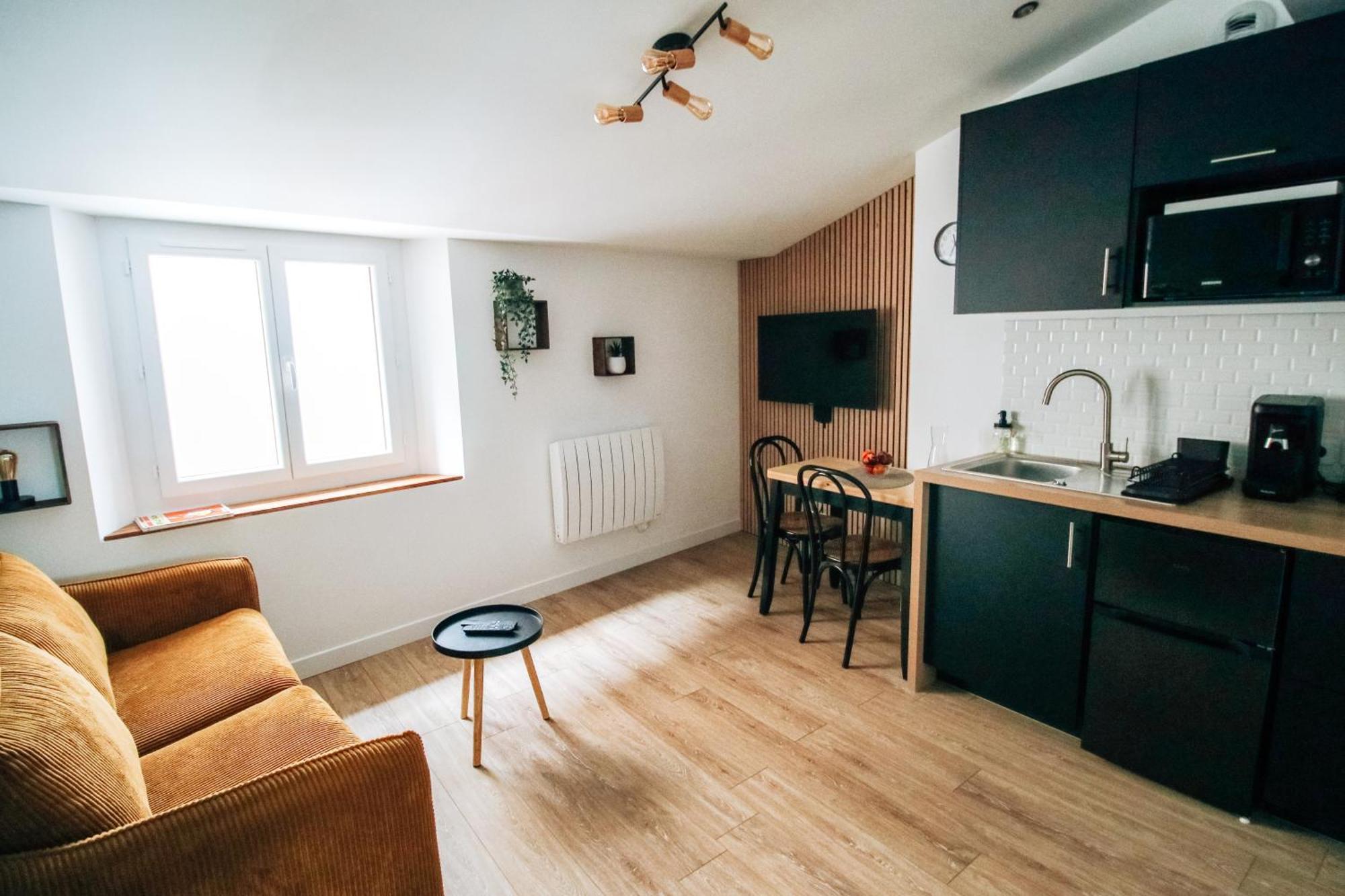 -Le Toit Terrasse - Apartamento Riez Exterior foto